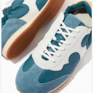 Tory Burch - Serif Tory Brisk Blue / New Ivory Low Top Sneakers